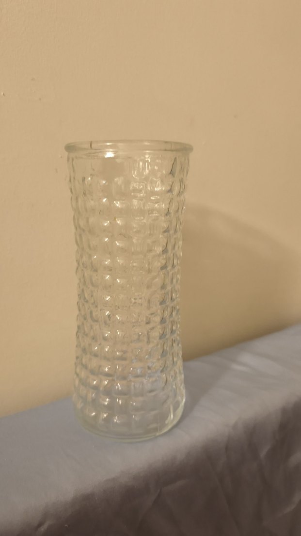 Beyaz Şeffaf Desenli Cam Vazo - Görsel 3