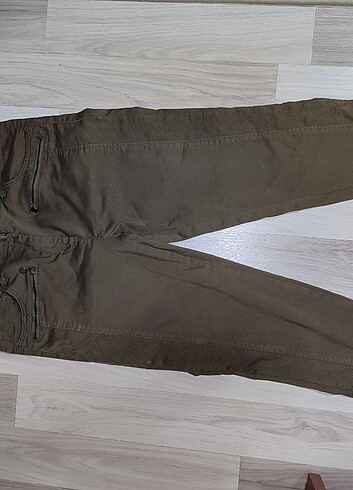 Yeşil pantalon