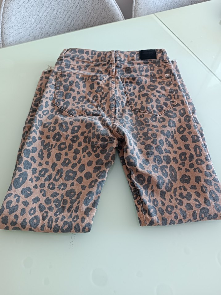 Kahverengi Leopar Desenli Kadın Uzun Pantolon - Görsel 3