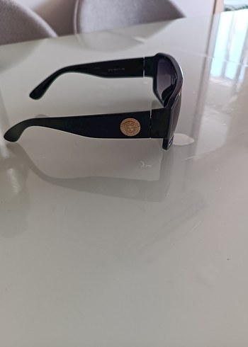 Klasik Siyah Tokalı Kadın Güneş Gözlüğü - Görsel 3