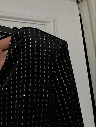 s Beden Siyah sırt detaylı elbise