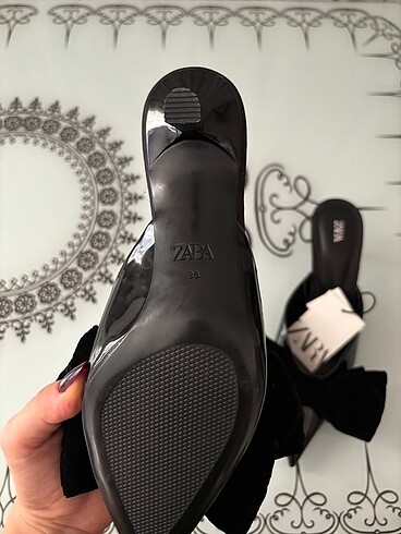 36 Beden siyah Renk Zara siyah stiletto fiyonklu