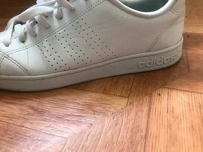 41 Beden beyaz Renk Adidas spor ayakkabı