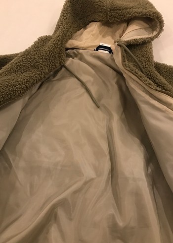 Haki Kapüşonlu Fermuarlı Kadın Mont - Görsel 3