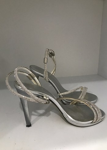 Gri Yılan Desenli Stiletto Kadın Abiye Ayakkabı - Görsel 2