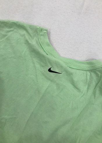 Nike Yeşil Kısa Kollu - Görsel 2