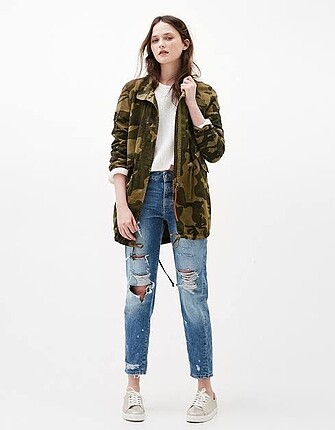 Bershka Bershka Kamuflaj İnce Mont