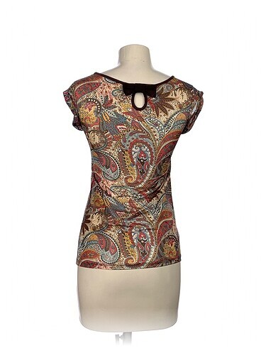 s Beden PreLoved Bluz %70 İndirimli.