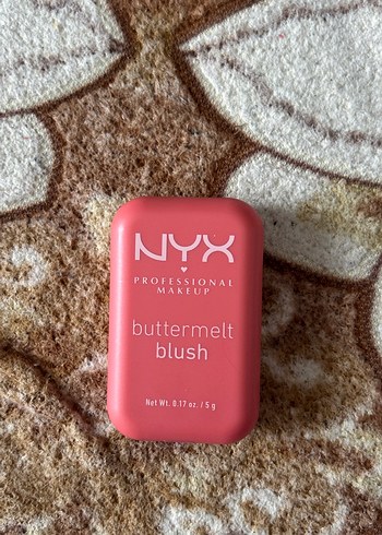 NYX Buttermelt Pembe Allık