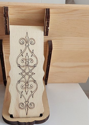 Beden camel Renk Ahşap Kuran Okuma Standı ve İlahi Yazılı Tablo