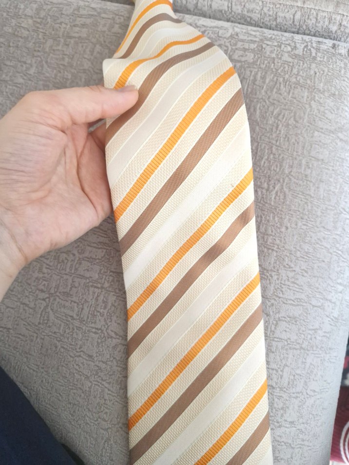 Bej ve Gri Çizgili Erkek Kravat - Görsel 2