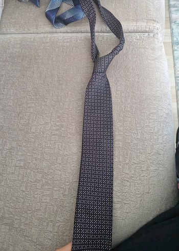 Gri Noktalı Erkek Kravat - Görsel 3