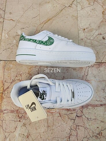 37 Beden beyaz Renk Nike airforce beyaz