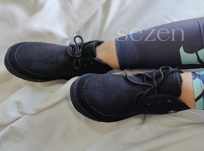 Ugg Ugg bağcıklı bot siyah