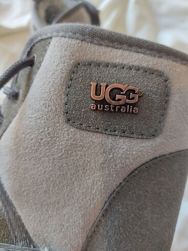38 Beden Ugg Bağcıklı Gri