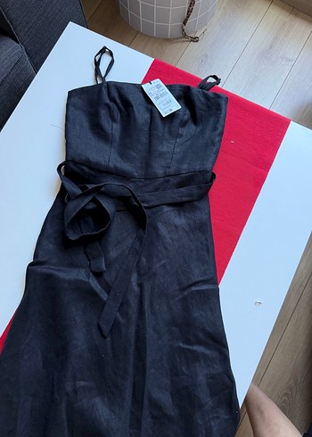 Siyah Uzun Askılı Kemerli Elbise - Görsel 4