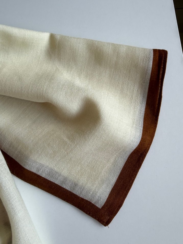 Bej Kadın Yün Fular - Görsel 3