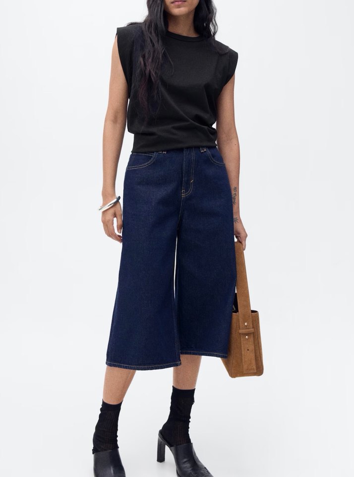 Siyah V Yaka Kolsuz Kadın Yelek - Görsel 4