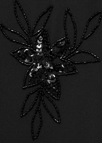 Siyah İşlemeli V Yaka Kadın Gömlek - Görsel 8