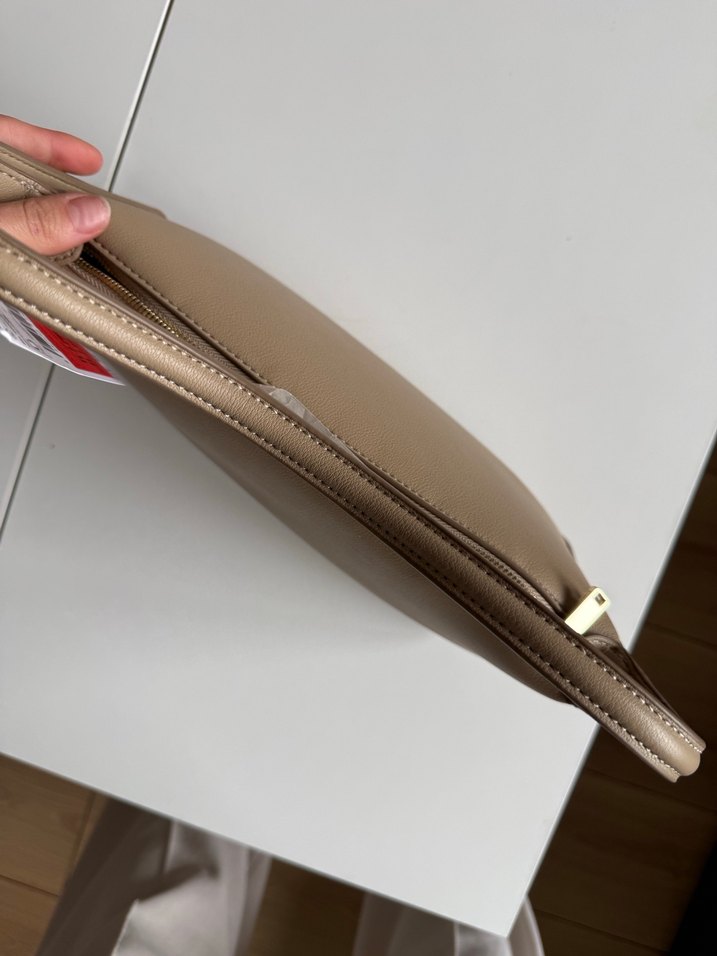 Bej Deri Tokalı Kadın Çanta - Görsel 3