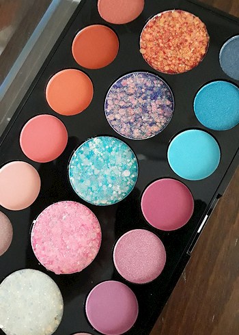 Canlı Renkli Göz Farı Paleti - Görsel 4