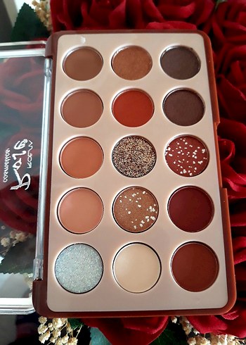 Bej ve Canlı Tonlarda Far Paleti - Görsel 2