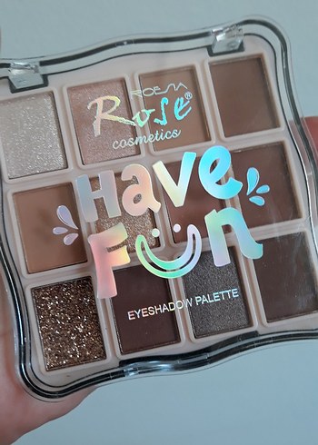 Bej Tonlarında Göz Farı Paleti - Görsel 3