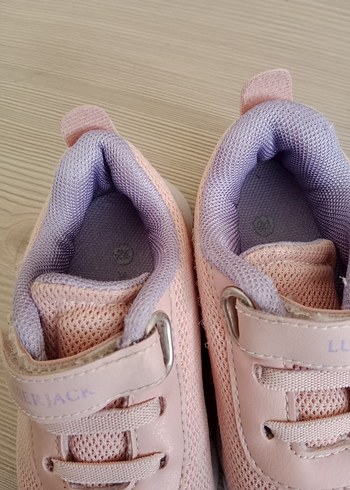 Kız Çocuk Pudra Renkli Cırt Cırtlı Spor Ayakkabı - Görsel 3