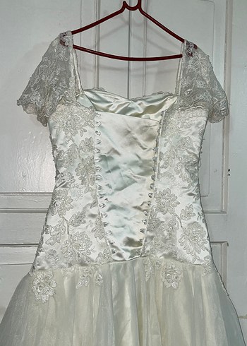 Kırık beyaz gelinlik - Görsel 5