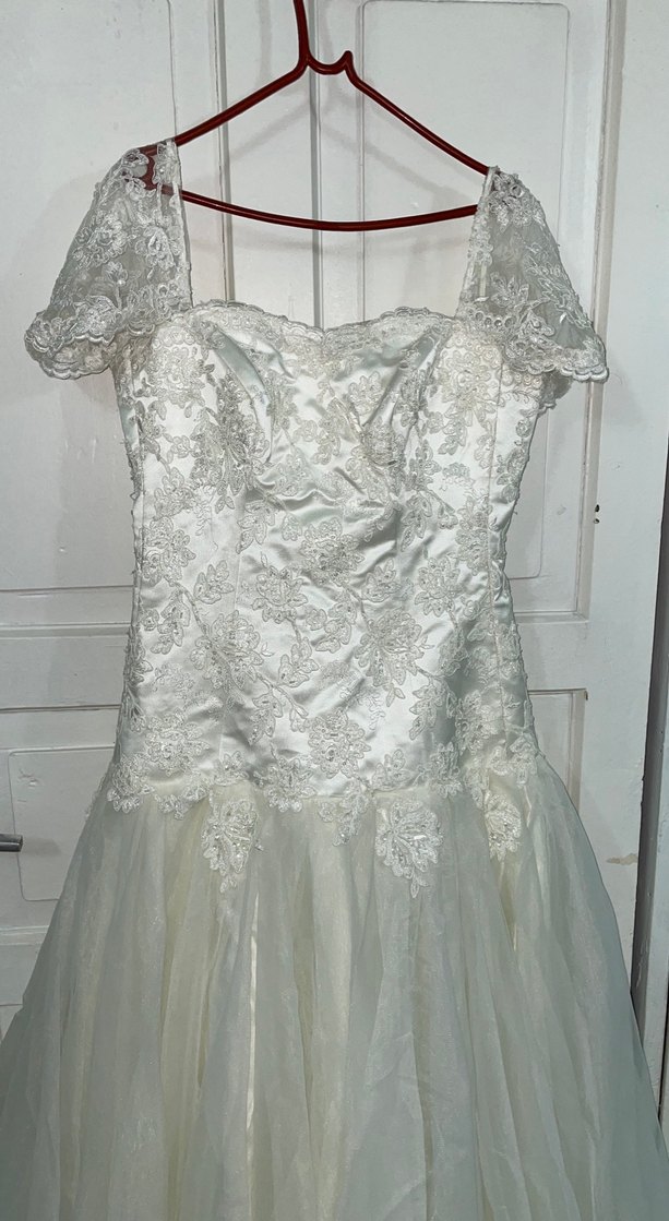 Kırık beyaz gelinlik - Görsel 2