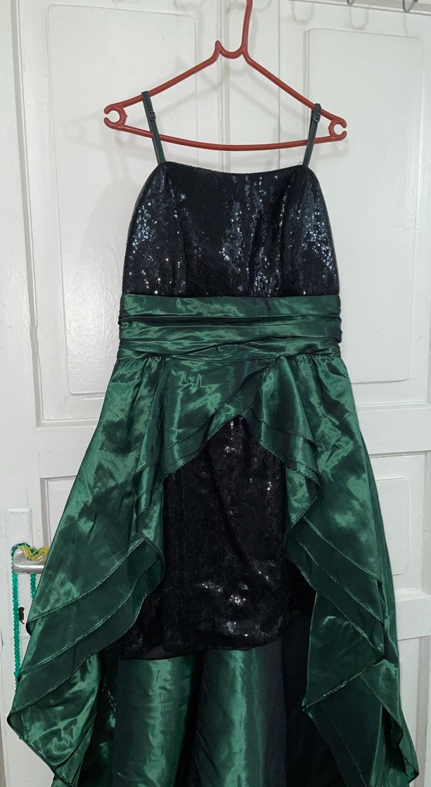 Önü kısa arkası uzun abiye - Görsel 2