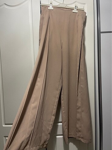 Zara Palazzo pantalon Kadriye Baştürk