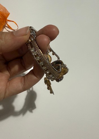 Guess Vintage Bohem Altın Renk Kadın Kol Saati