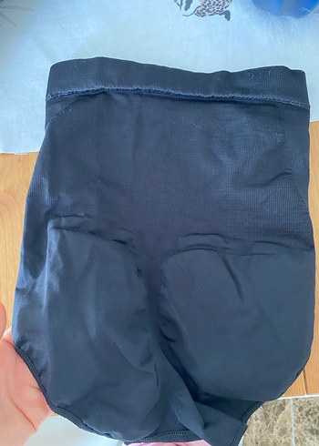 Siyah korse - Görsel 4