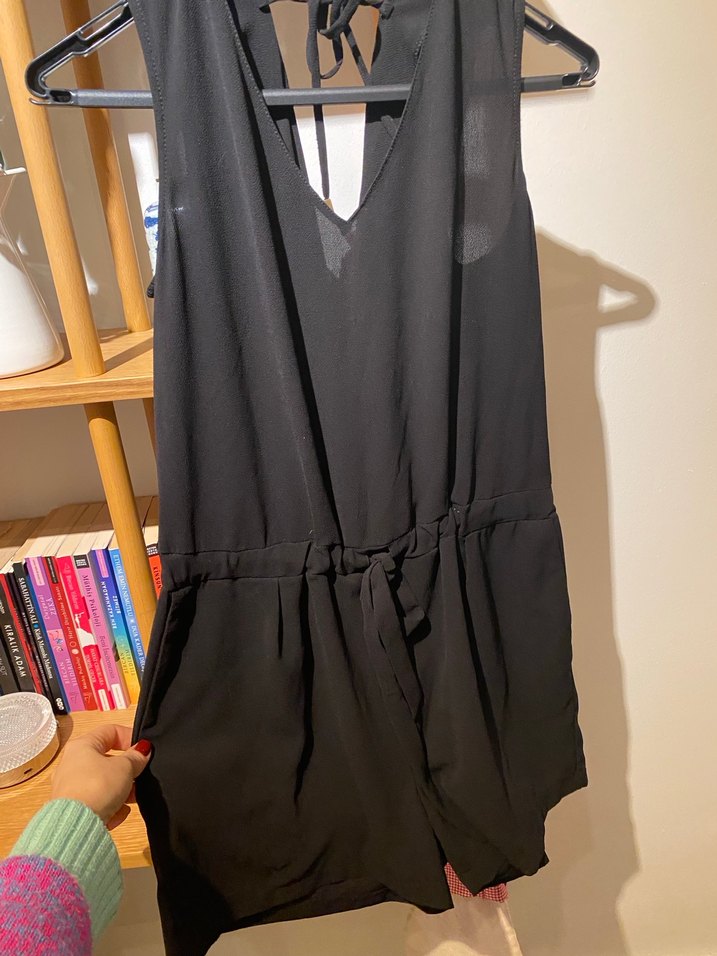 Siyah V Yaka Kolsuz Midi Tulum - Görsel 2