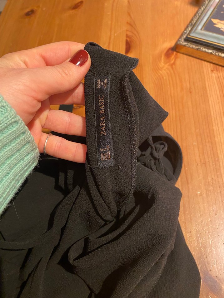 Siyah V Yaka Kolsuz Midi Tulum - Görsel 5