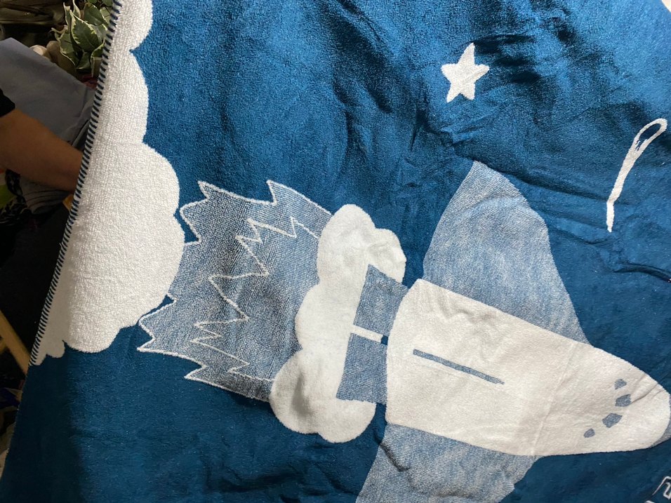 Mavi Uzay Desenli Çocuk Battaniyesi - Görsel 3