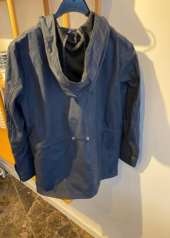 Koton  Mavi Kapüşonlu Fermuarlı Yağmurluk - Görsel 5