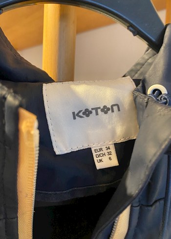 Koton  Mavi Kapüşonlu Fermuarlı Yağmurluk - Görsel 2