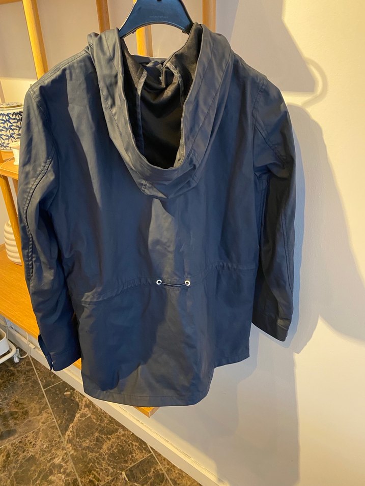 Koton  Mavi Kapüşonlu Fermuarlı Yağmurluk - Görsel 5