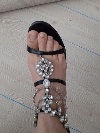 Akrilik taşlı siyah stiletto