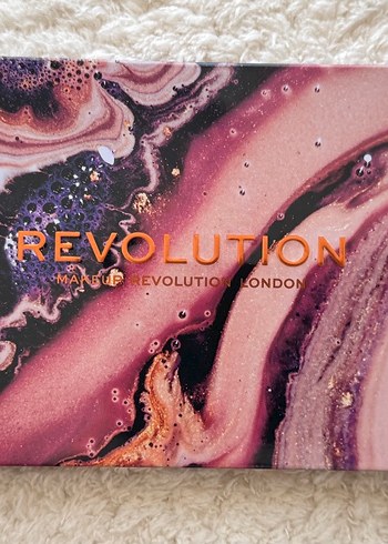  Beden Revolution Göz Farı Paleti
