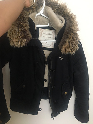 Abercrombie & Fitch Kapşonlu kısa tüylü mont