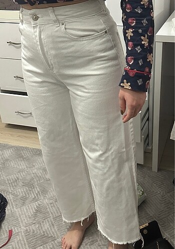 Trendyol & Milla Beyaz yazlık jean