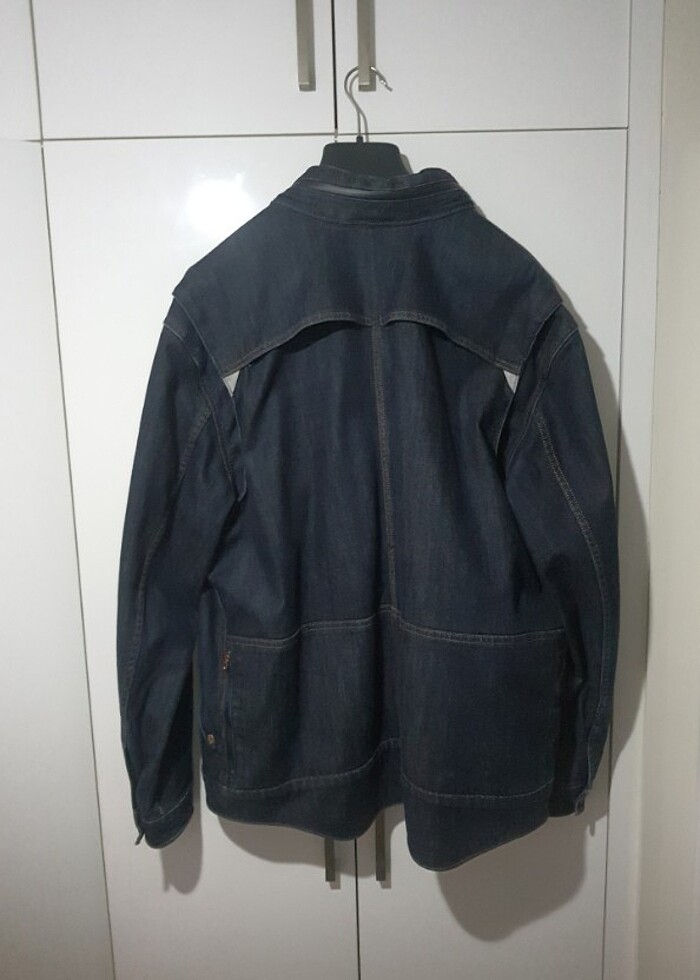 Levis kot mont, piyasada bulunması mümkün değil - Görsel 3