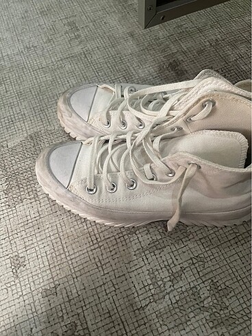 37,5 Beden beyaz Renk Converse ayyakabı