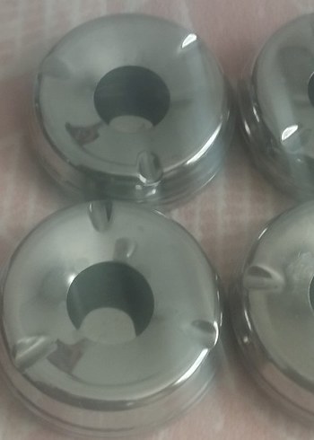 Gri Metal Yuvarlak Küllük - Görsel 2