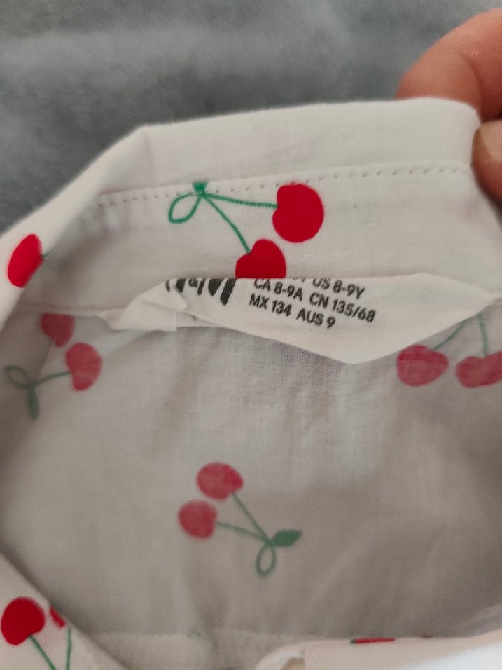 Kız Çocuk Kiraz Desenli Kolsuz Bluz - Görsel 2