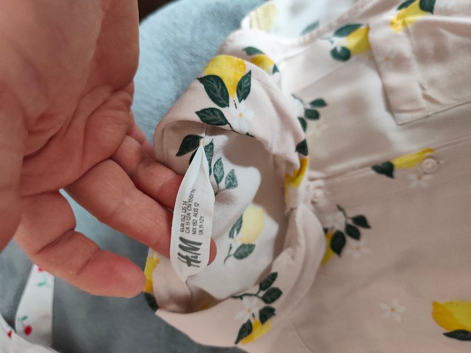 Sarı Limon Desenli Kolsuz Gömlek - Görsel 5