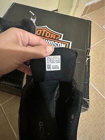 38,5 Beden siyah Renk Adidas spor ayakkabı
